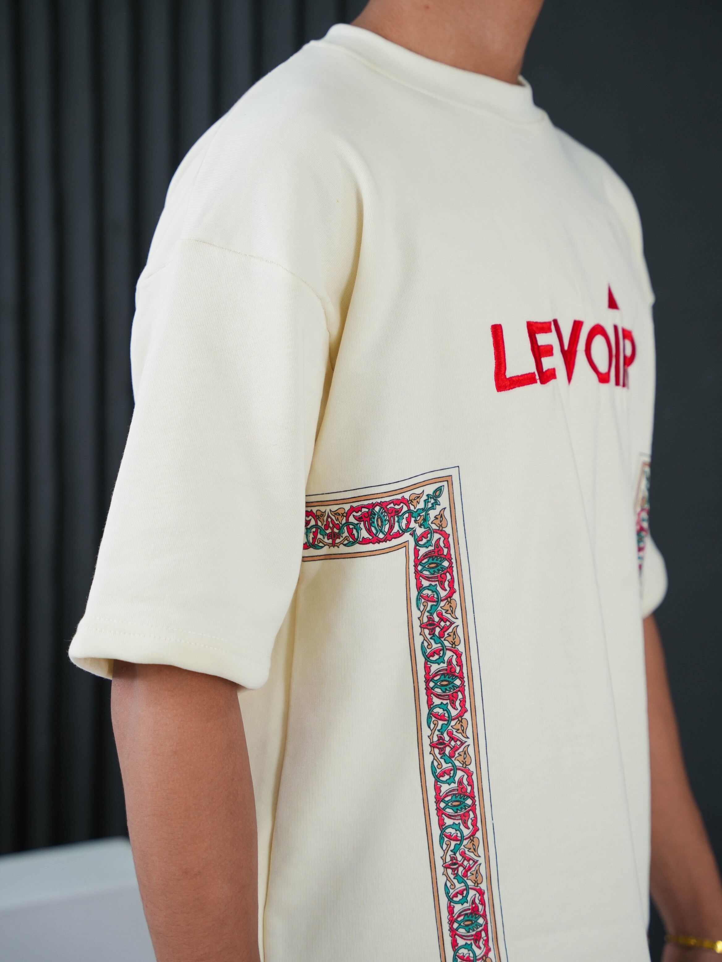 Sand of Ease Drop ShouldersLevoirs